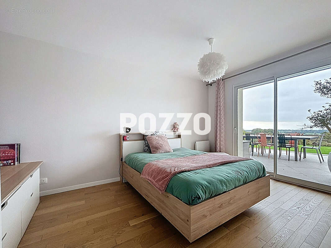 Maison à LE MESNIL-OZENNE