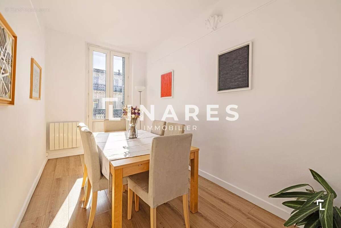 Appartement à MARSEILLE-1E