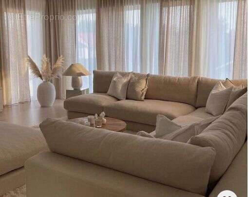 Appartement à LYON-8E