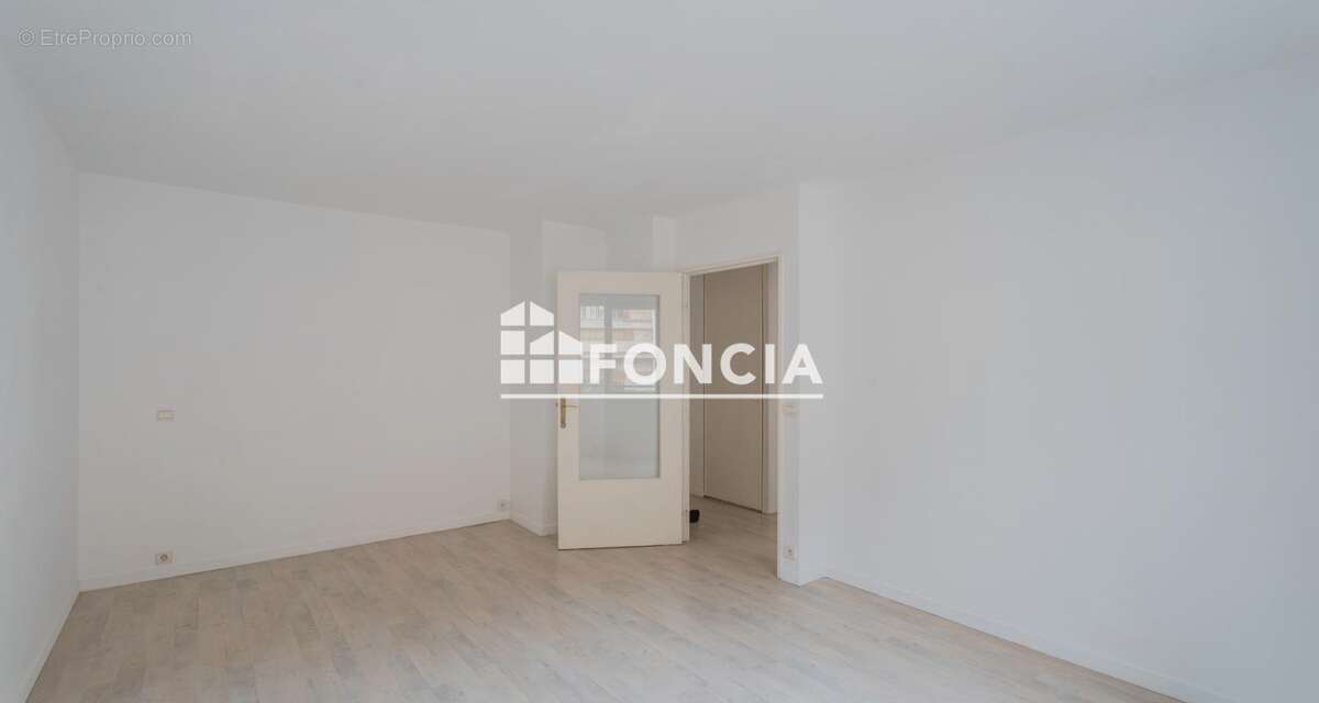 Appartement à PUTEAUX