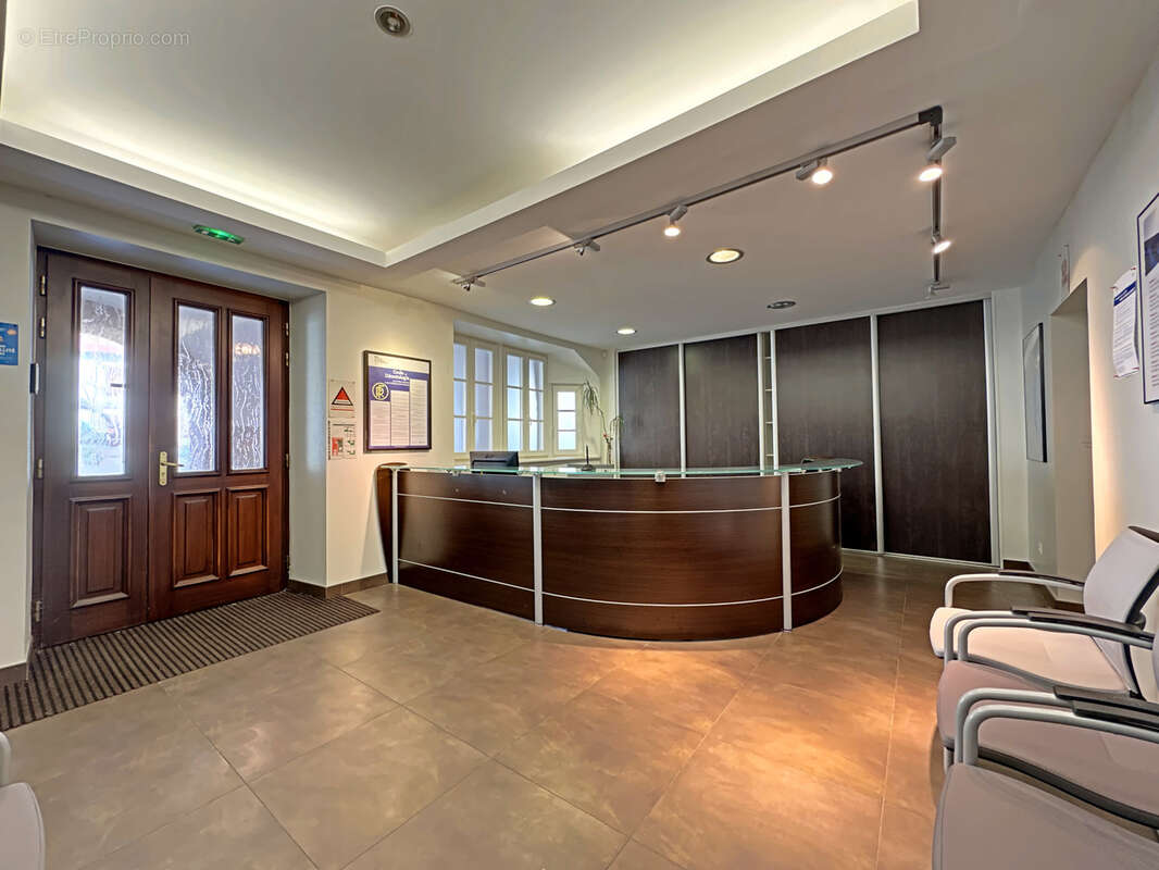 Commerce à CHATENOIS