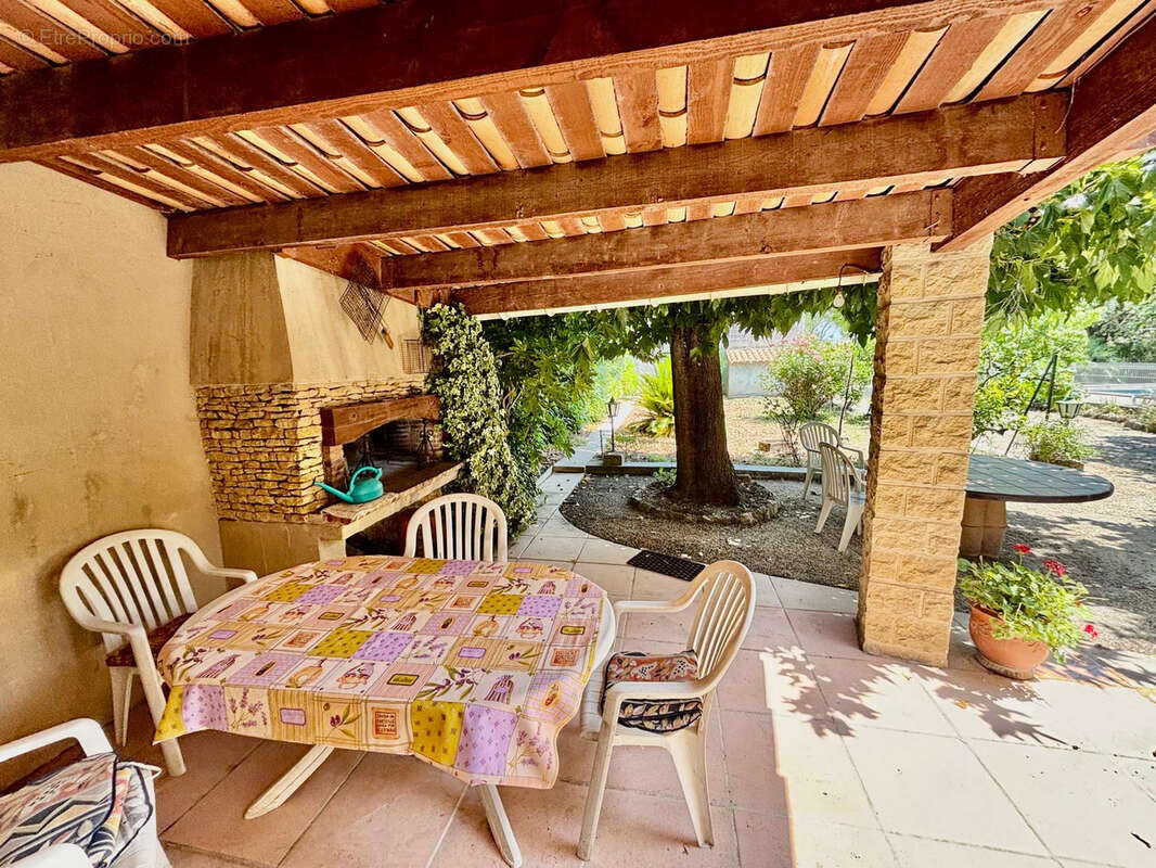 Sainte-cécile-les-vignes villa avec piscine - photo 3