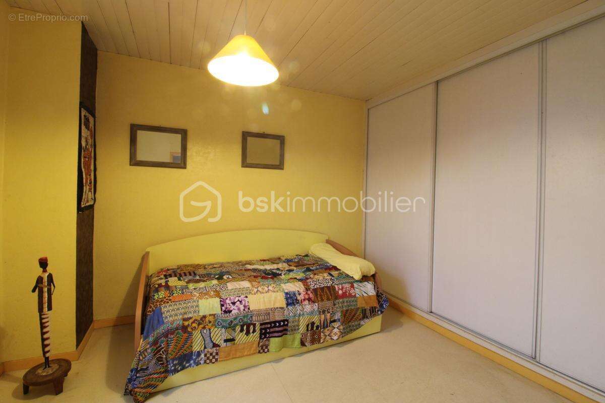 Maison à EUGENIE-LES-BAINS