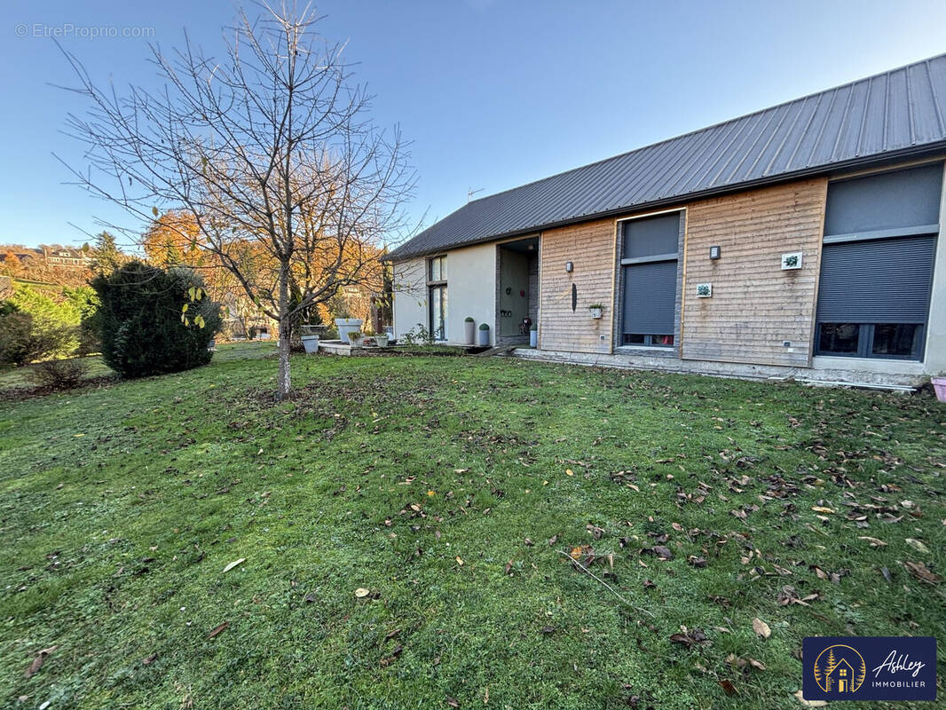 Maison 6 pièces BORT-LES-ORGUES - Maison à BORT-LES-ORGUES