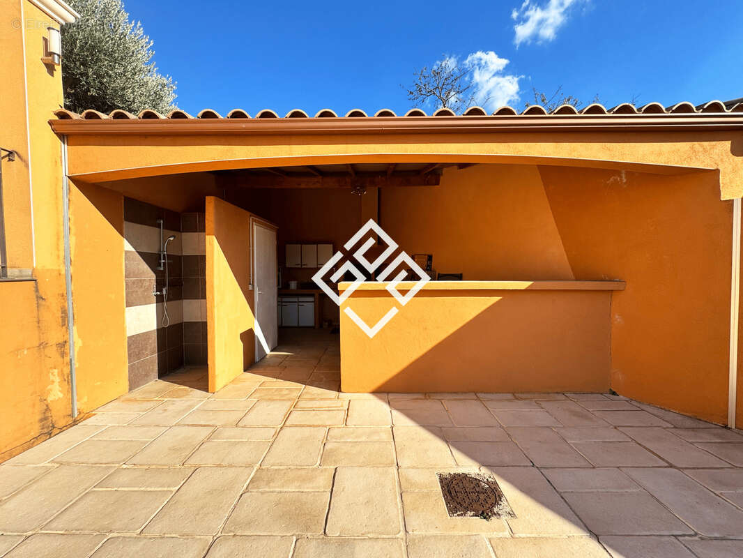 Villa contemporaine avec piscine à Narbonne - photo 23