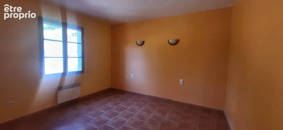 ne maison de plain-pied au calme, avec 1 500 m² de terrain arboré un véritable havre de paix à 5 minutes de Caunes-Minervois ! - photo 6