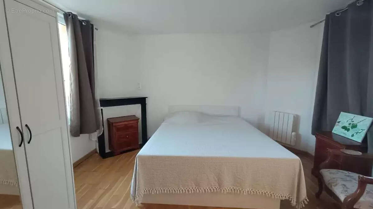 Maison à MONTREUIL-AUX-LIONS