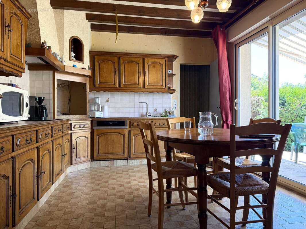 Maison 125 m² à Dangeul  - photo 9