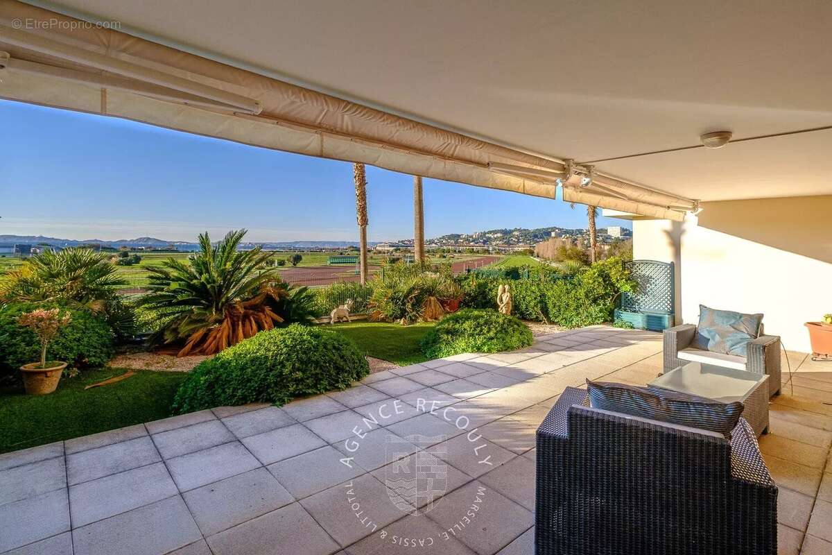 Appartement à MARSEILLE-8E