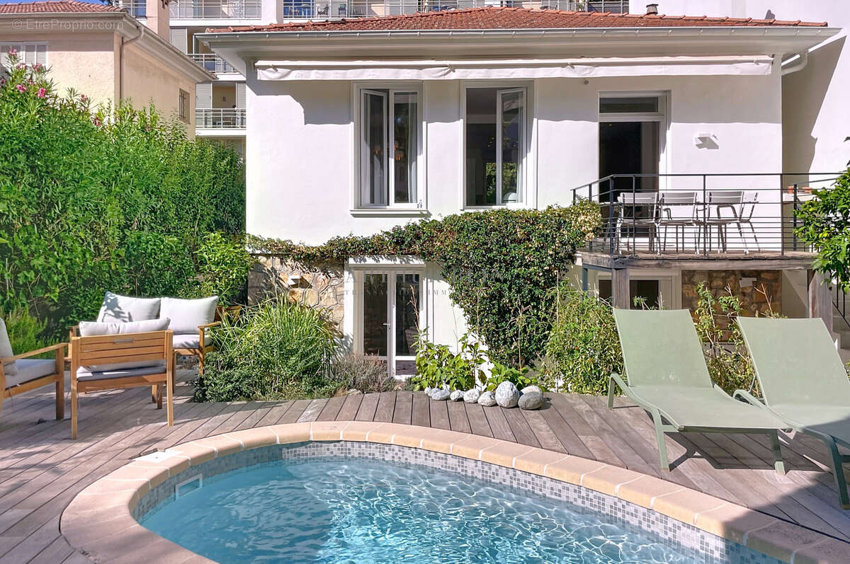 Maison à CANNES