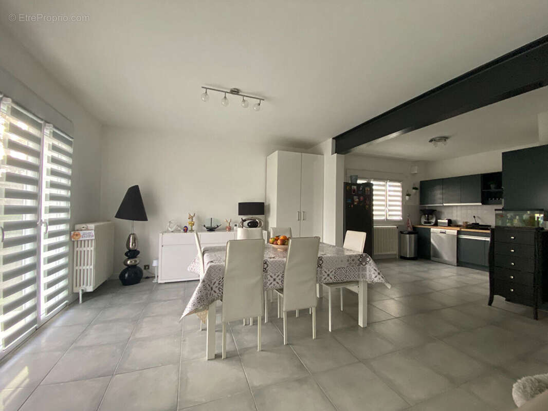 Maison à LE NEUBOURG