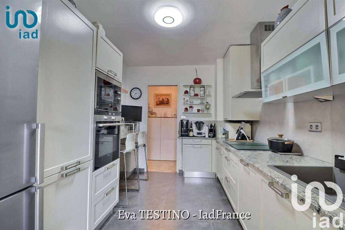 Photo 6 - Appartement à MARSEILLE-9E