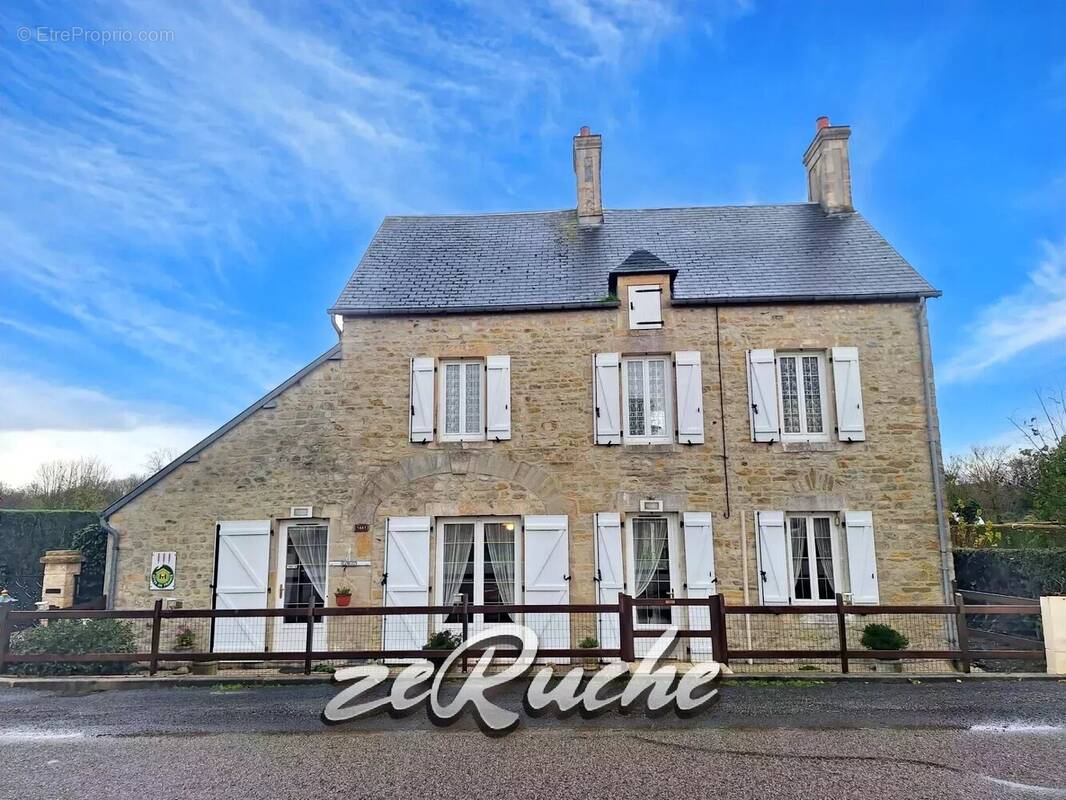 Maison à AIGNERVILLE