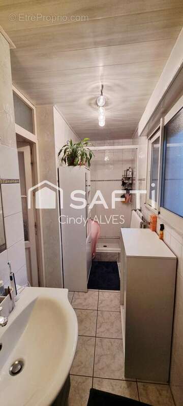 Maison 73 m² à Brive-La-Gaillarde  - photo 7