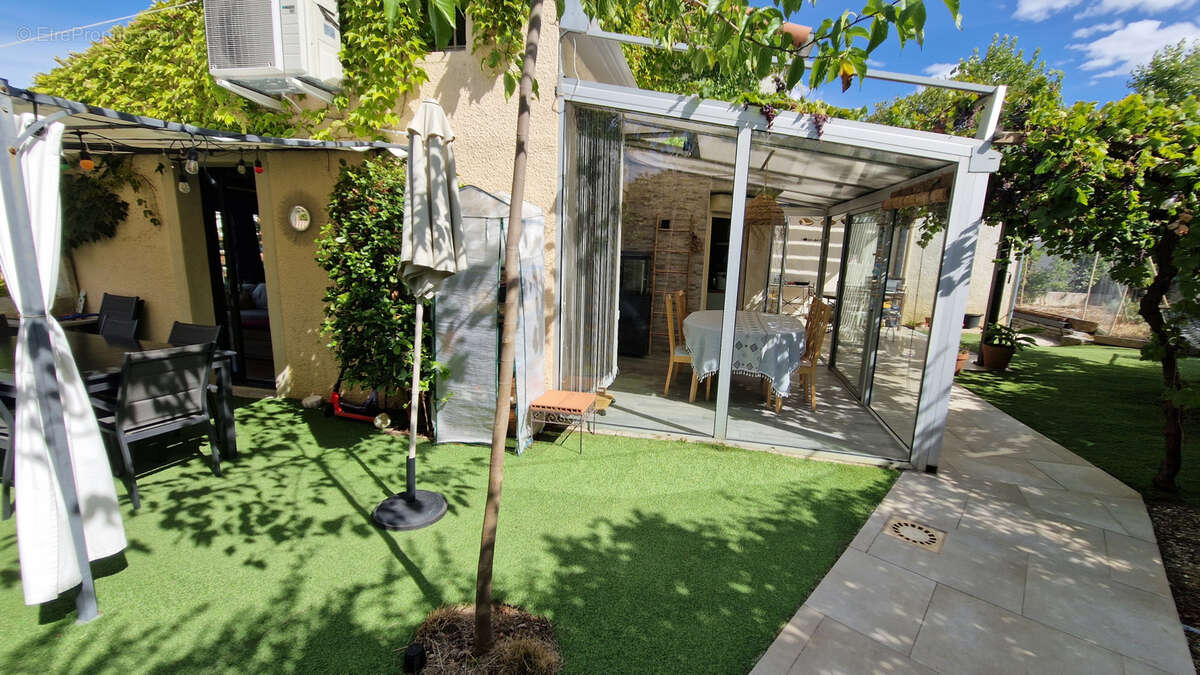 Maison à SAINT-GELY-DU-FESC