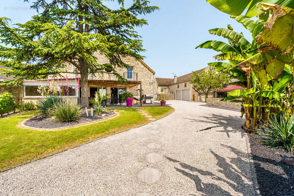 Maison à BEAUNE