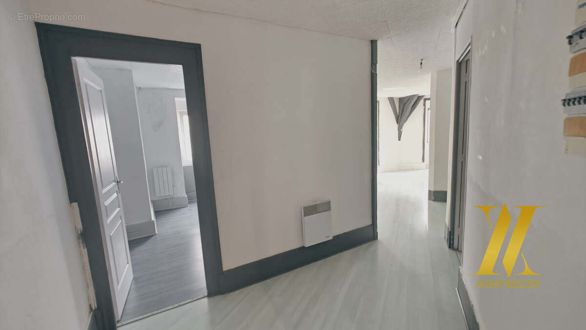 Appartement 42 m² à Chalons-En-Champagne  - photo 4