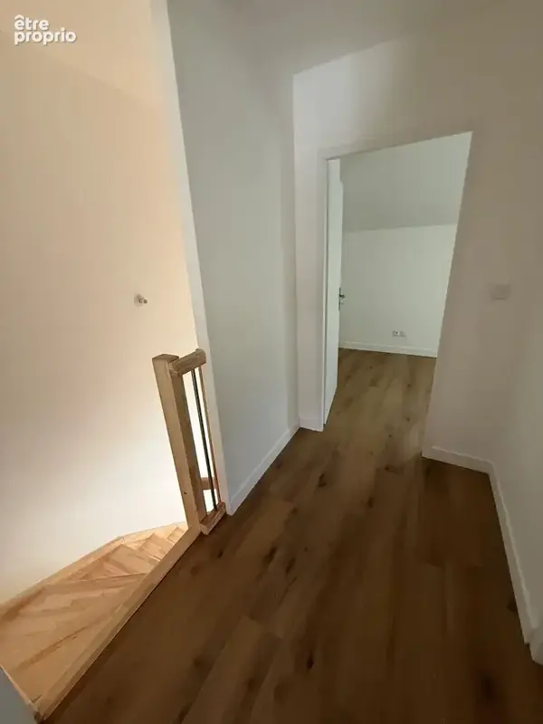 Duplex 67 m² avec jardin privatif et 2 places de parking - photo 5