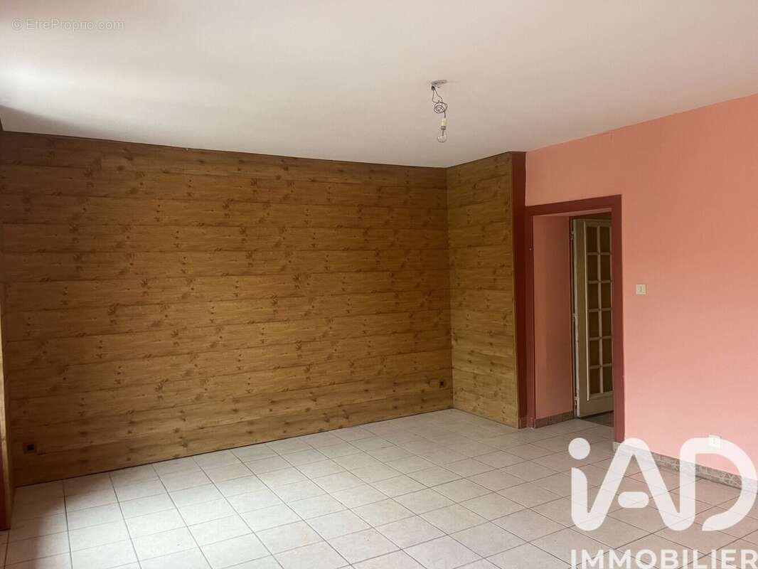 Photo 6 - Appartement à SAINT-GERMAIN-LAVAL
