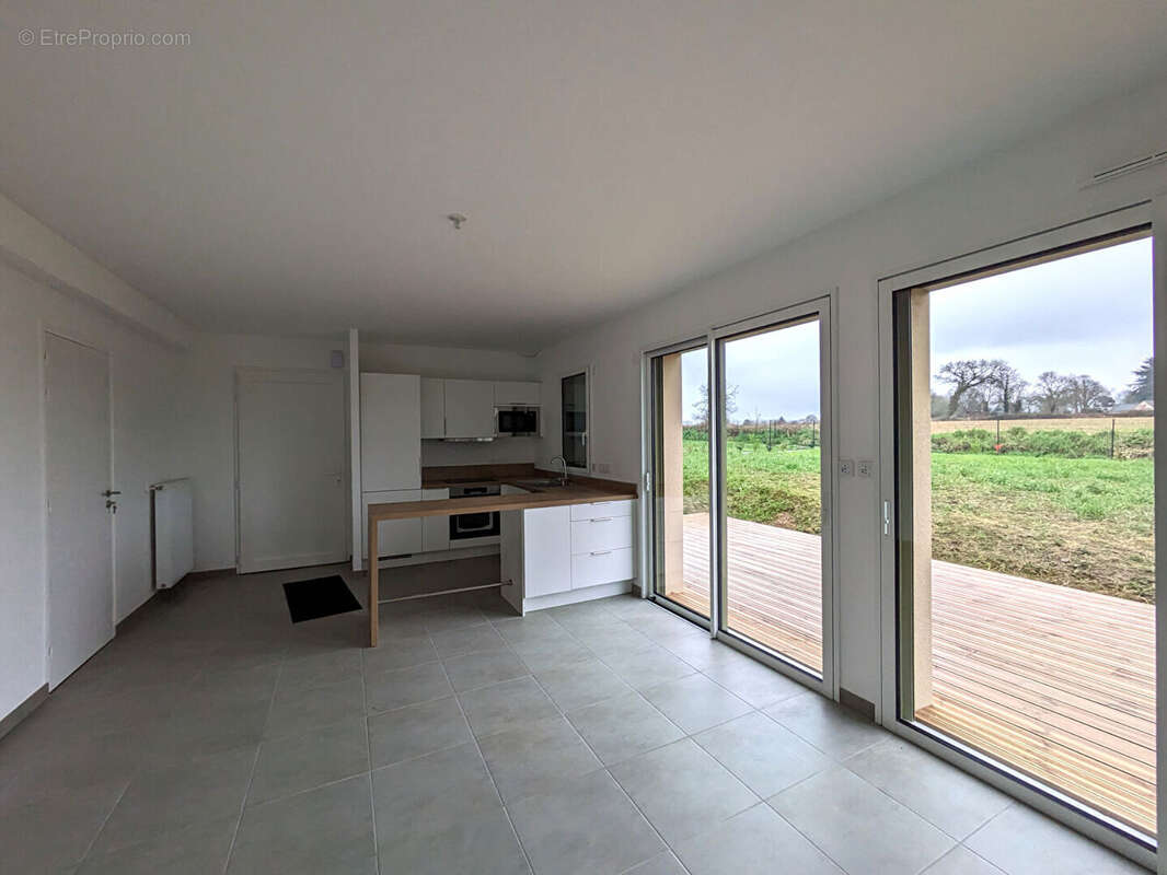 Maison à DOL-DE-BRETAGNE