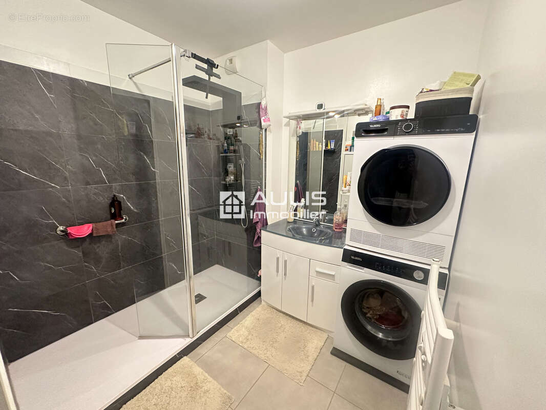 Appartement à FLEURY