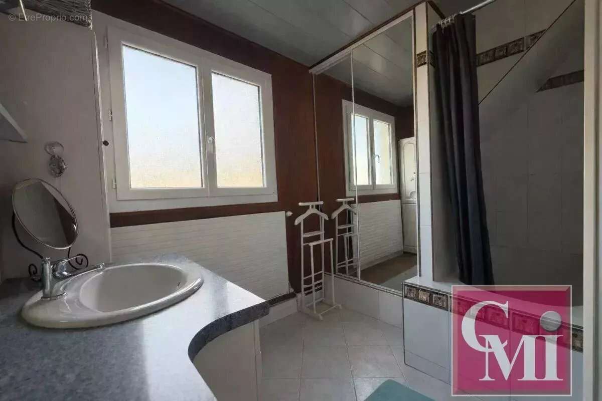 Un environnement privilégié pour une maison aux prestations - photo 10
