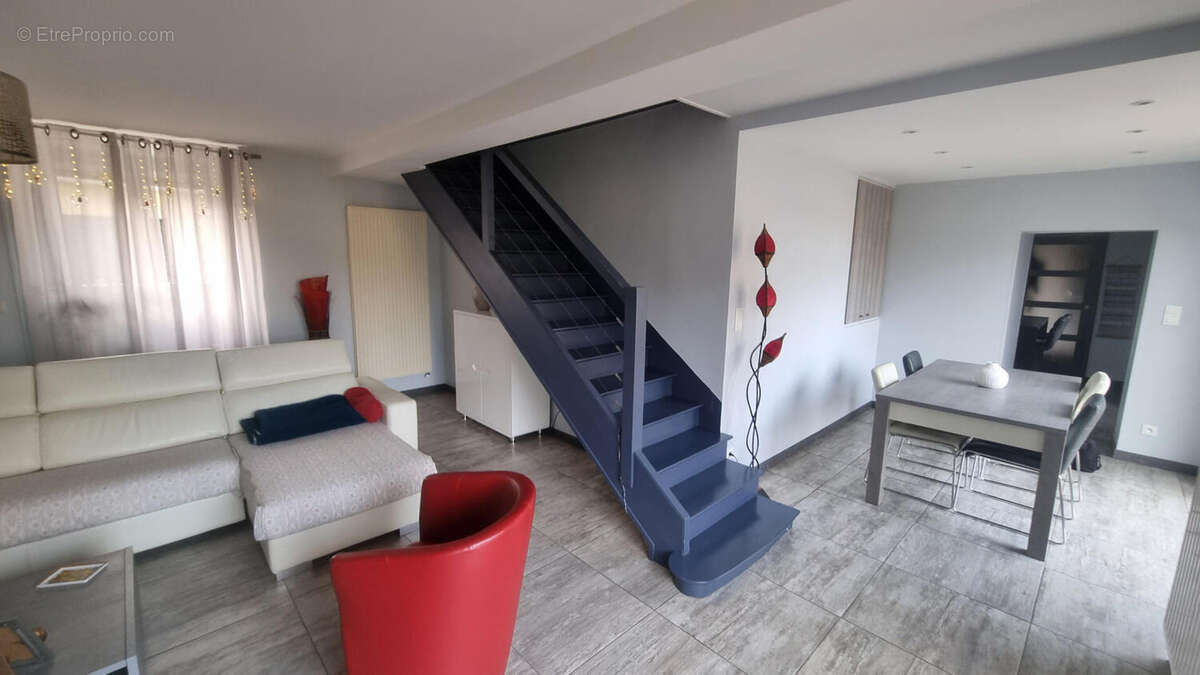 20251216_103055 - Maison à PIEGUT-PLUVIERS