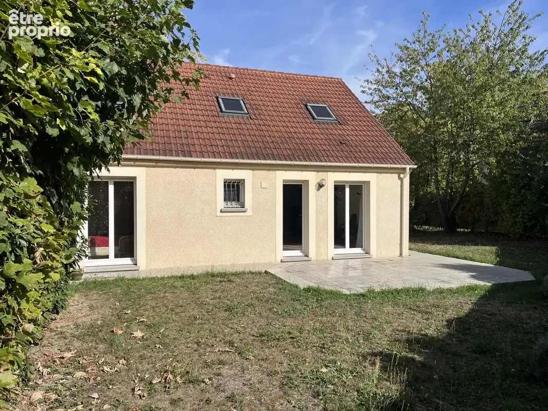 Photo Maison à Les Clayes-Sous-Bois au prix de 420 000€