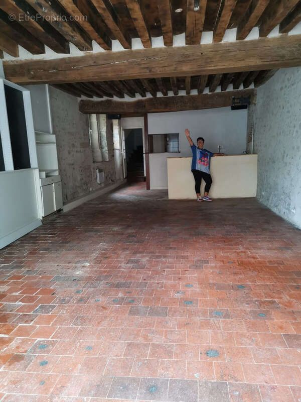 Maison à MOULINS-ENGILBERT