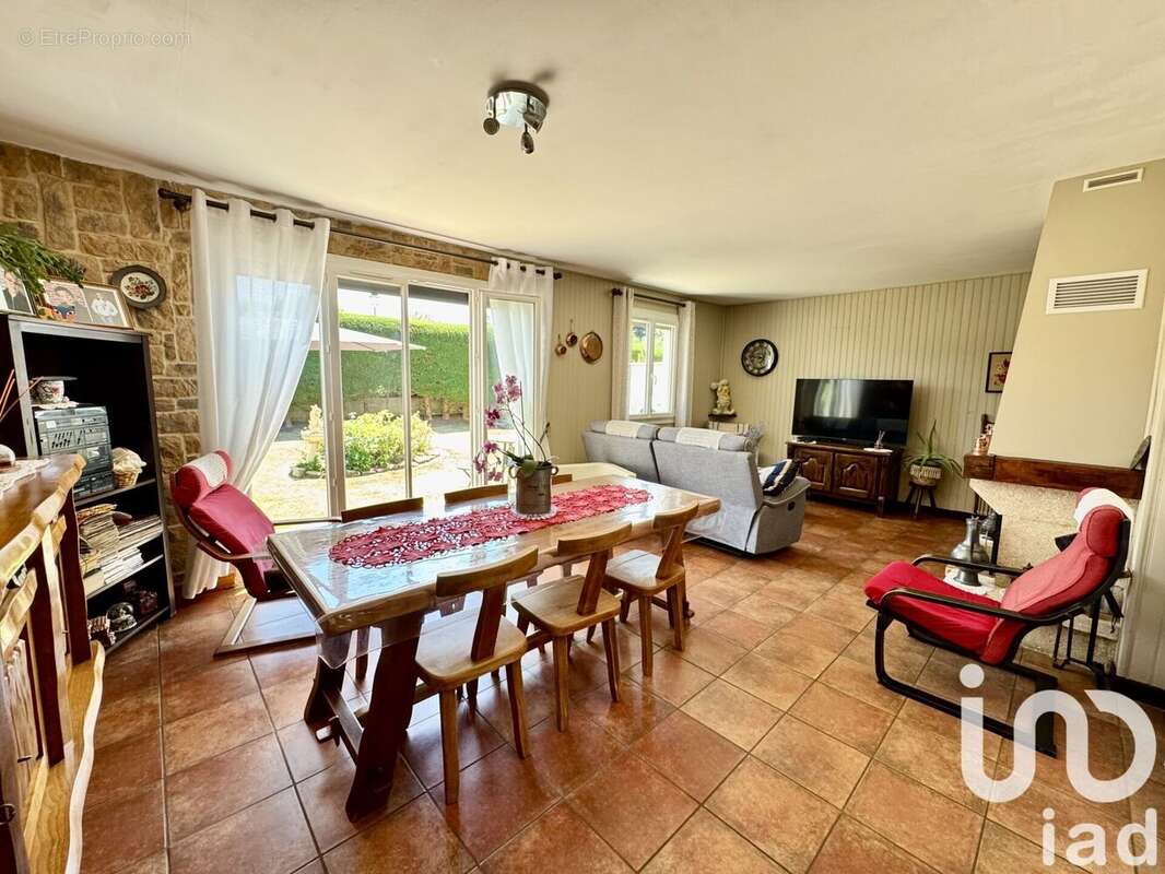 Photo 3 - Maison à BOUVILLE