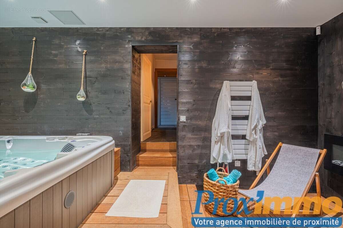 Maison à SAINT-JEAN-DE-MOIRANS