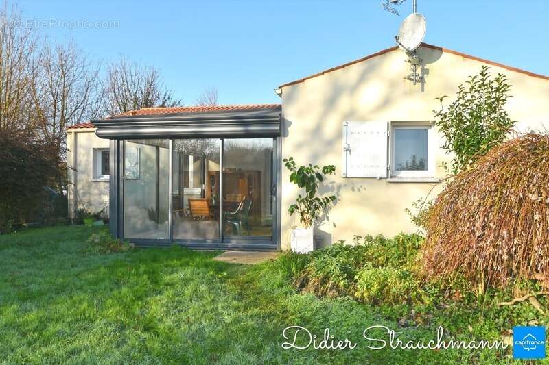 Maison à AIGREFEUILLE-D'AUNIS