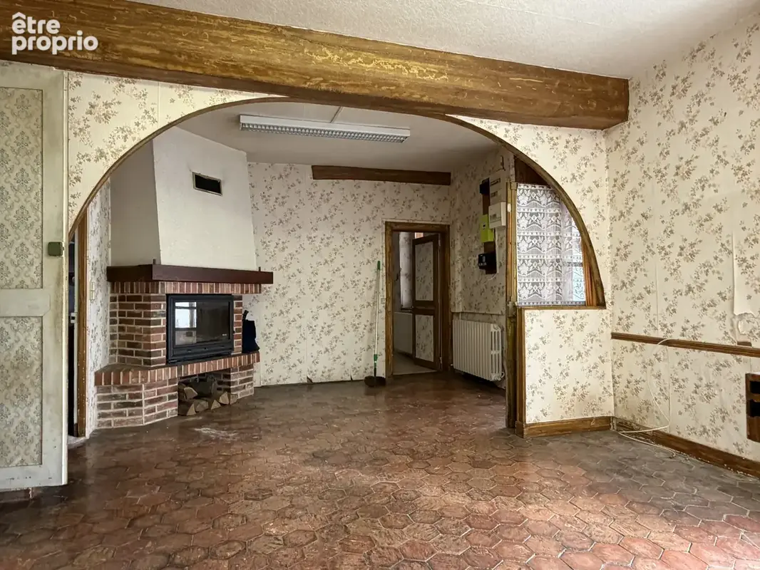 Maison en pierre de 160 m2 avec terrain clos et arboré   Villers-Saint-Sépulcre - photo 4