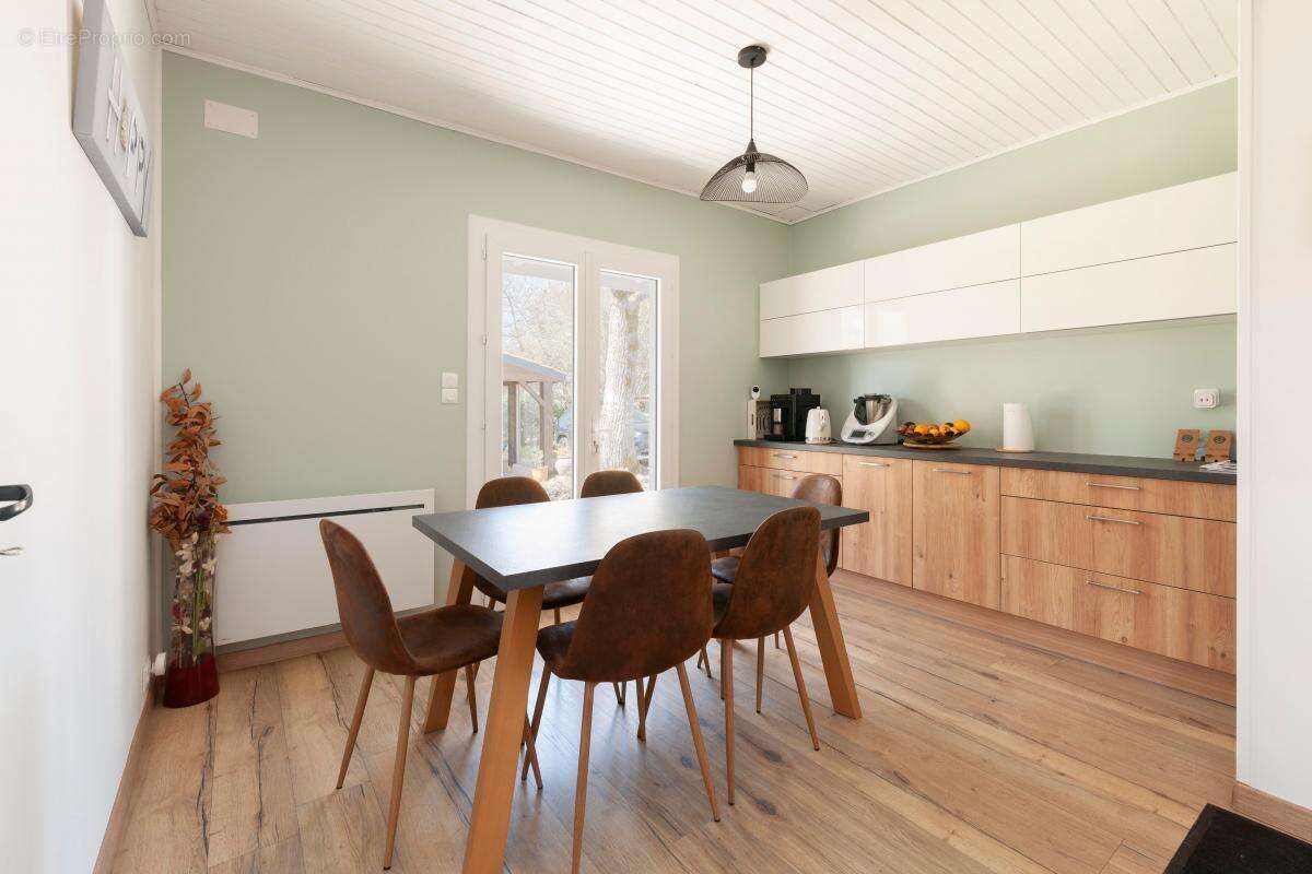 Maison à BRETAGNE-DE-MARSAN