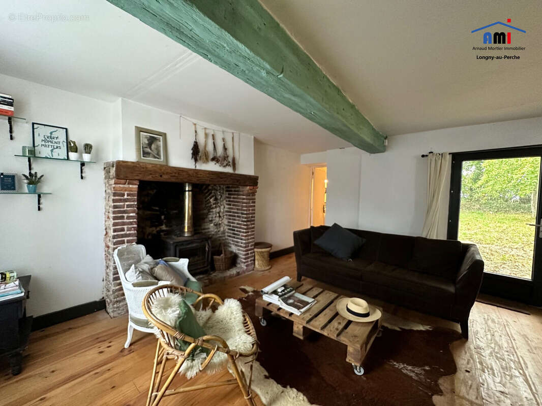 Maison à LONGNY-AU-PERCHE