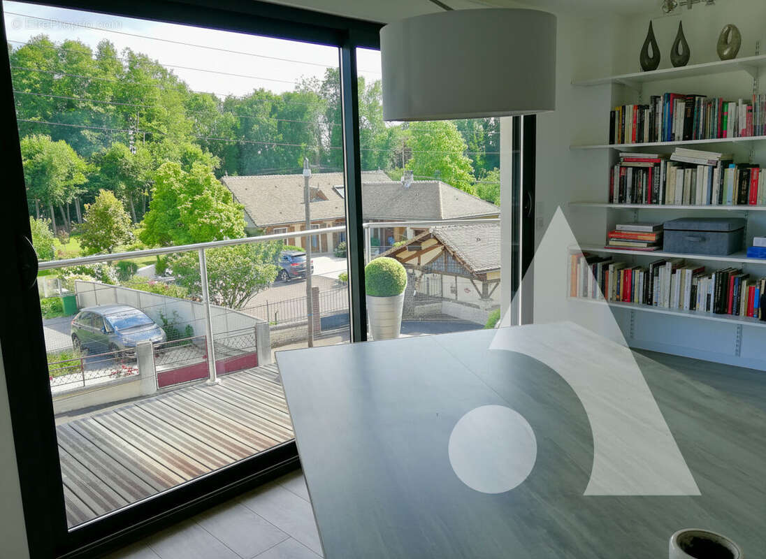 Maison à SAINTE-SAVINE