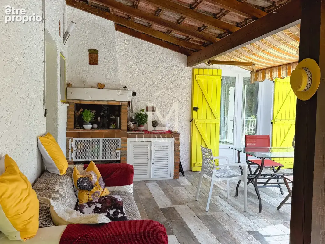 Villa rénovée avec studio indépendant, piscine et 3 867 m2 de terrain à Lorgues - photo 9