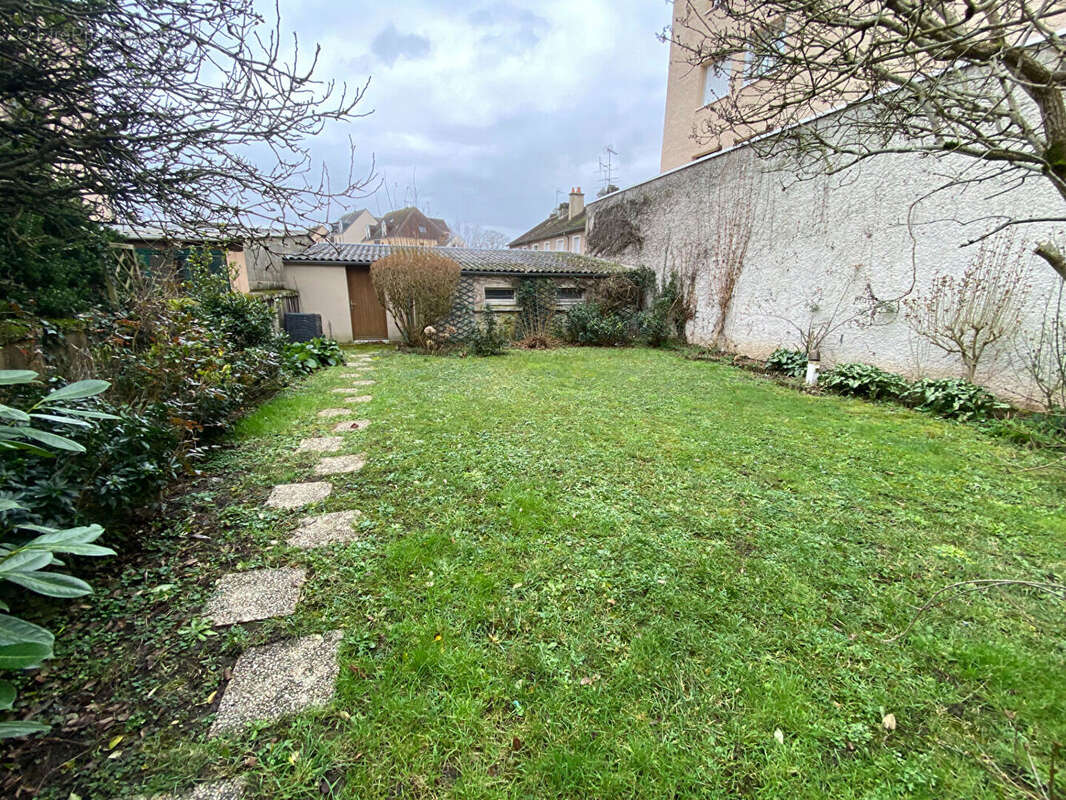 Maison à LA FERTE-BERNARD