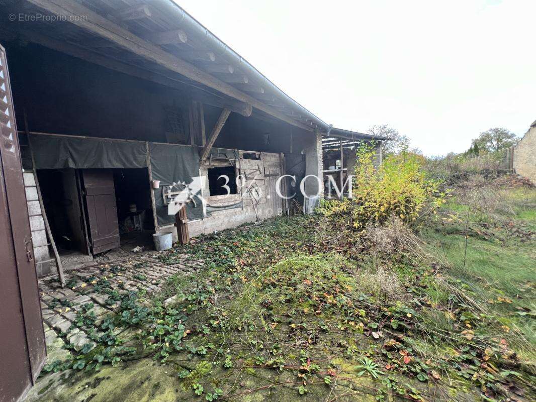 Maison à HAUSSONVILLE