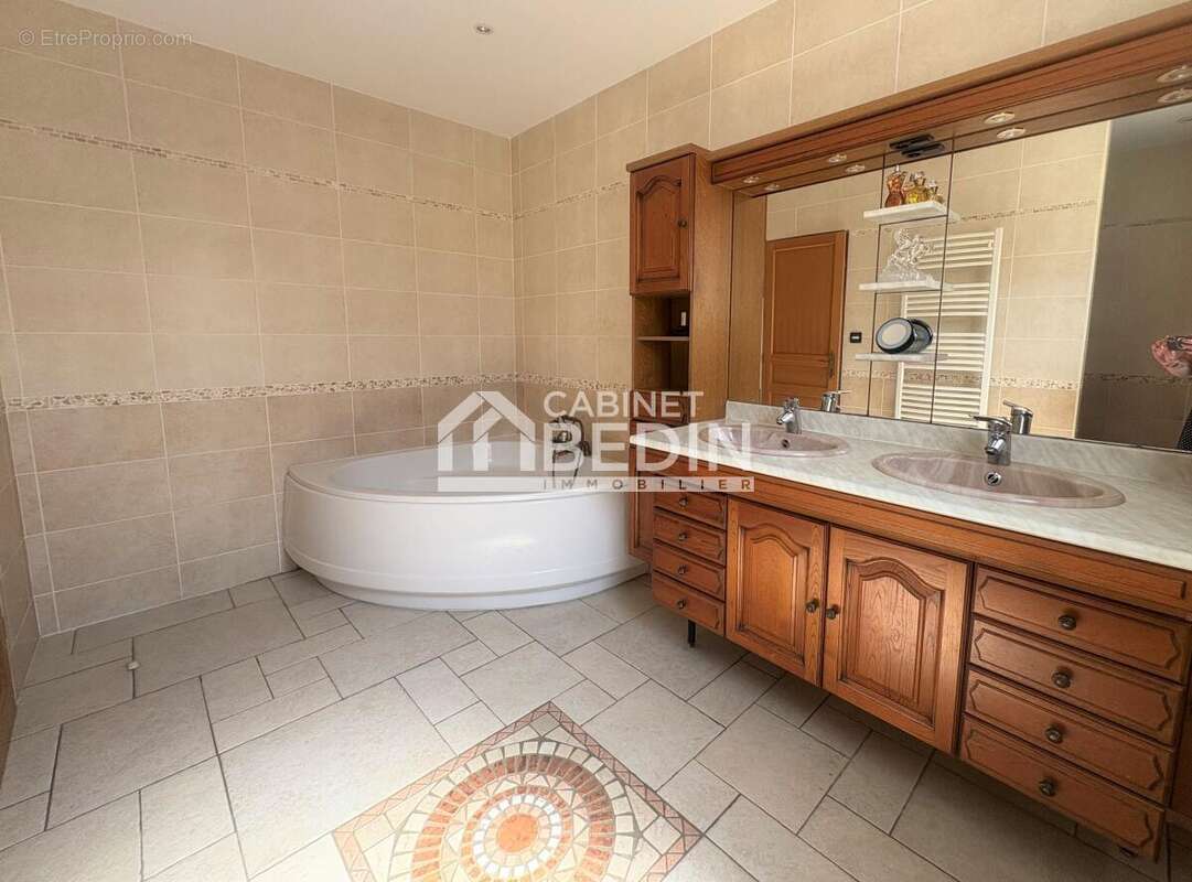 Maison à MARCHEPRIME