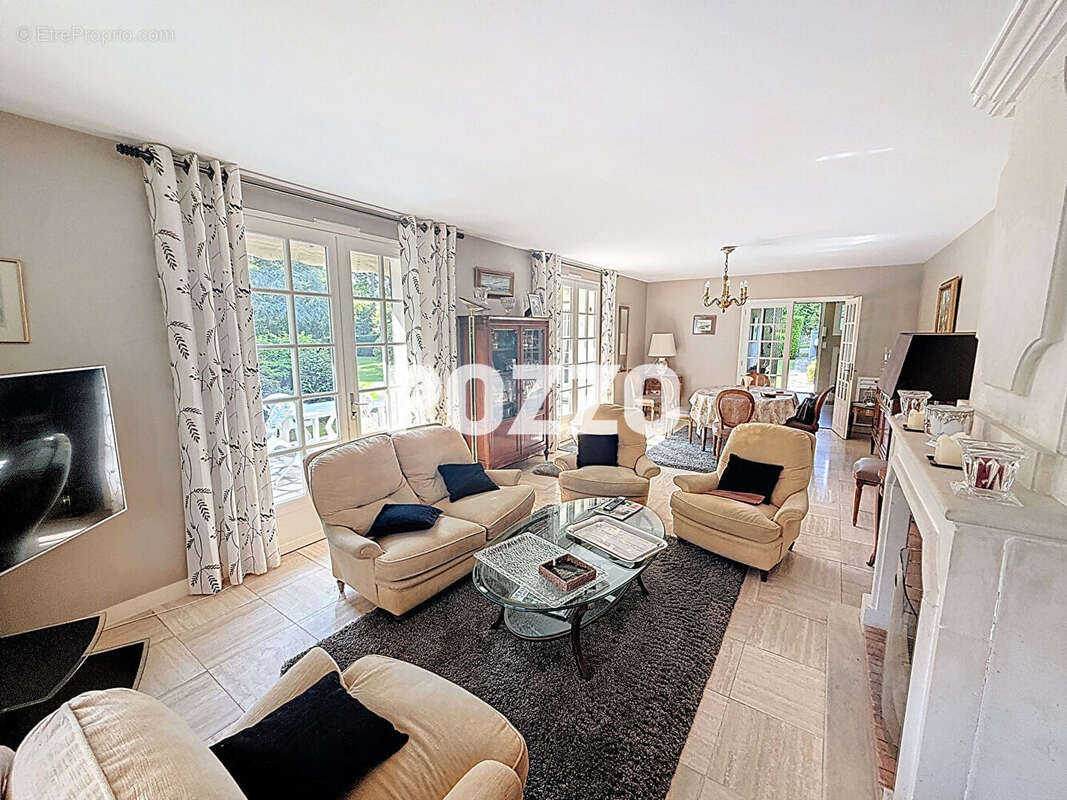 Maison à SAINT-PLANCHERS