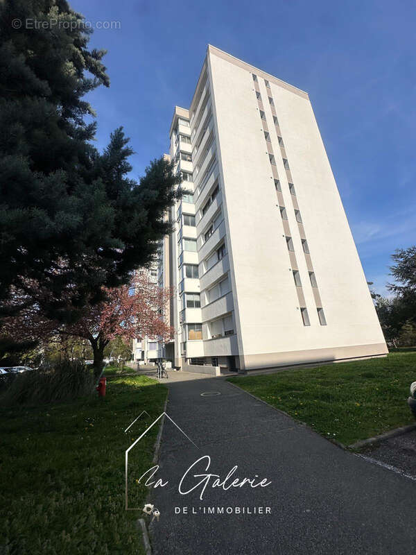 Appartement à ECHIROLLES