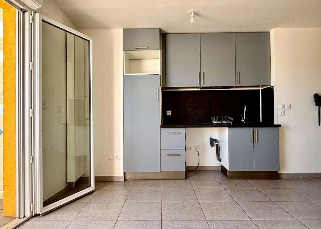 Appartement à MARSEILLE-15E