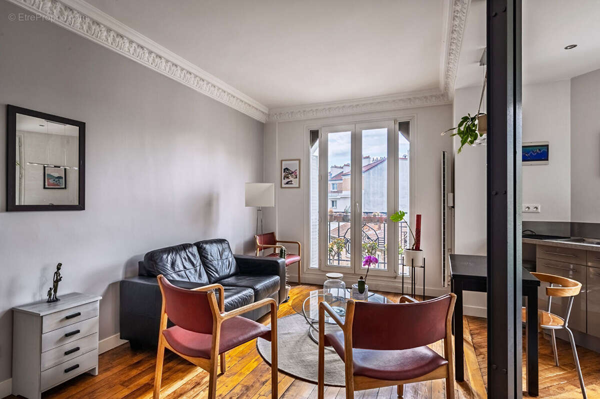 Appartement à MONTROUGE