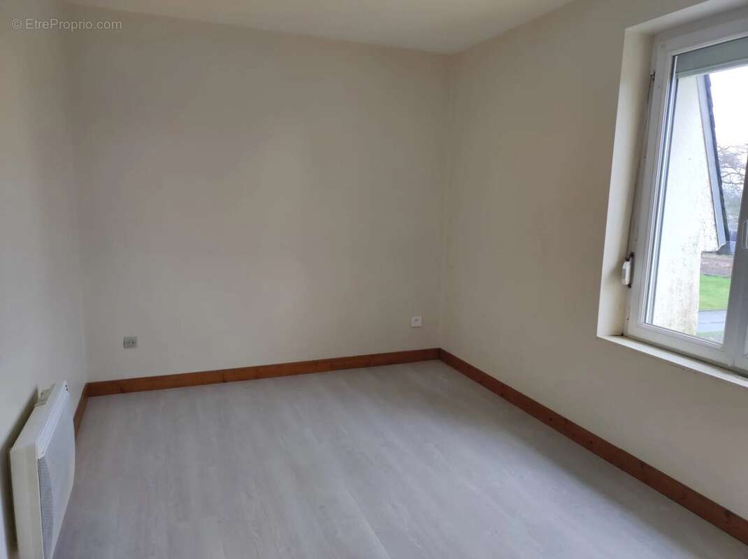 Maison à CHATELAUDREN