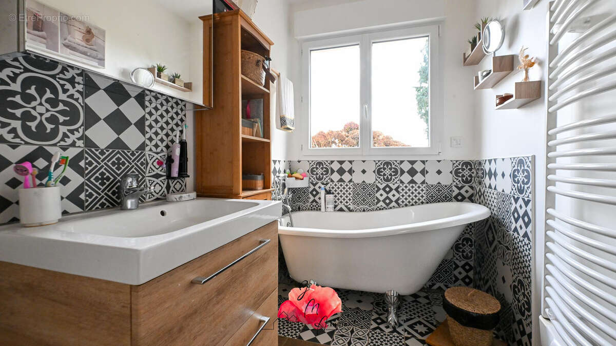 Maison à BEUZEVILLE-LA-GRENIER