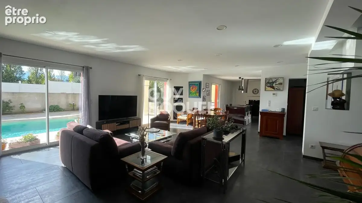 Villa Mèze 6 pièces 140m2 - photo 5