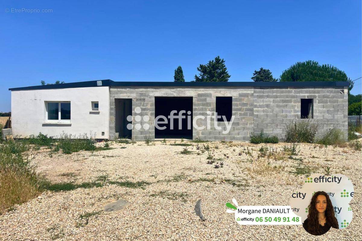 Maison à VENDEUVRE-DU-POITOU