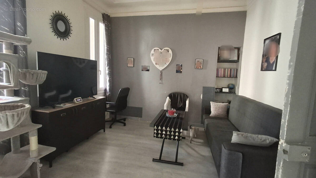 Appartement T3 avec cour privative - photo 2