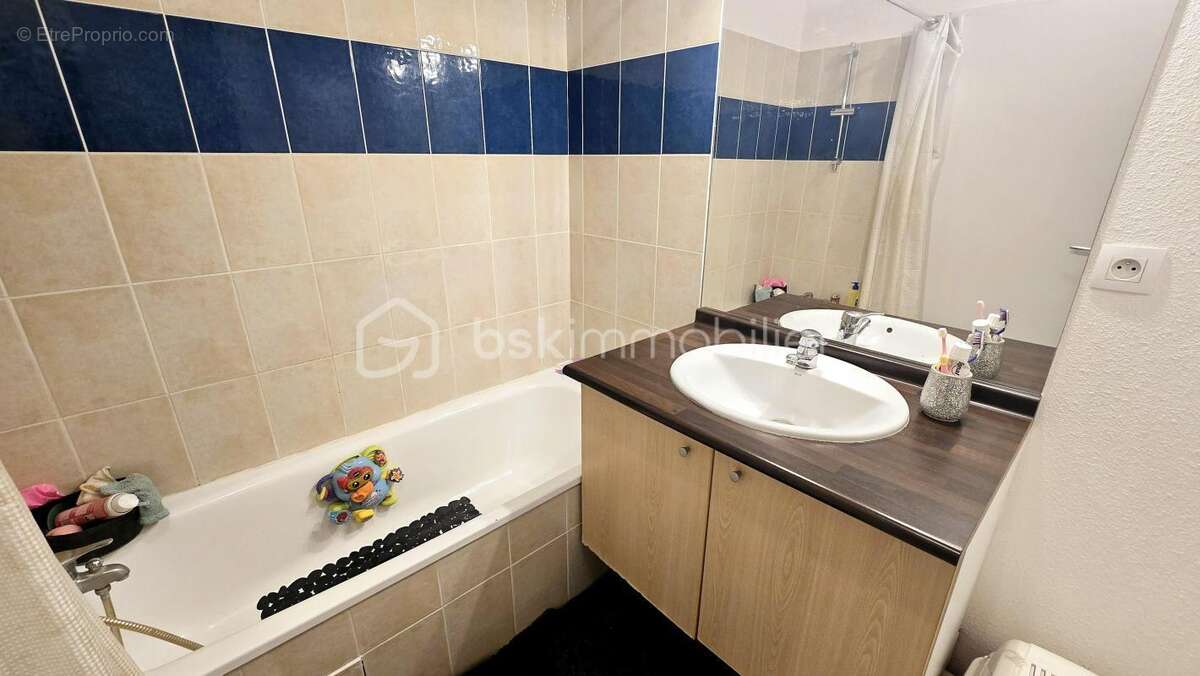 Appartement à BILLERE